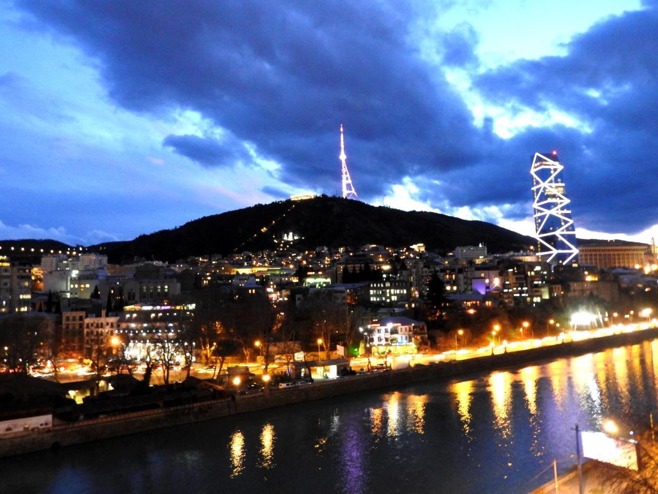 Апартаменти New Tbilisi Terrace Екстер'єр фото