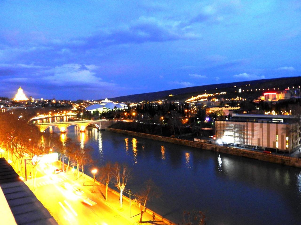 Апартаменти New Tbilisi Terrace Екстер'єр фото